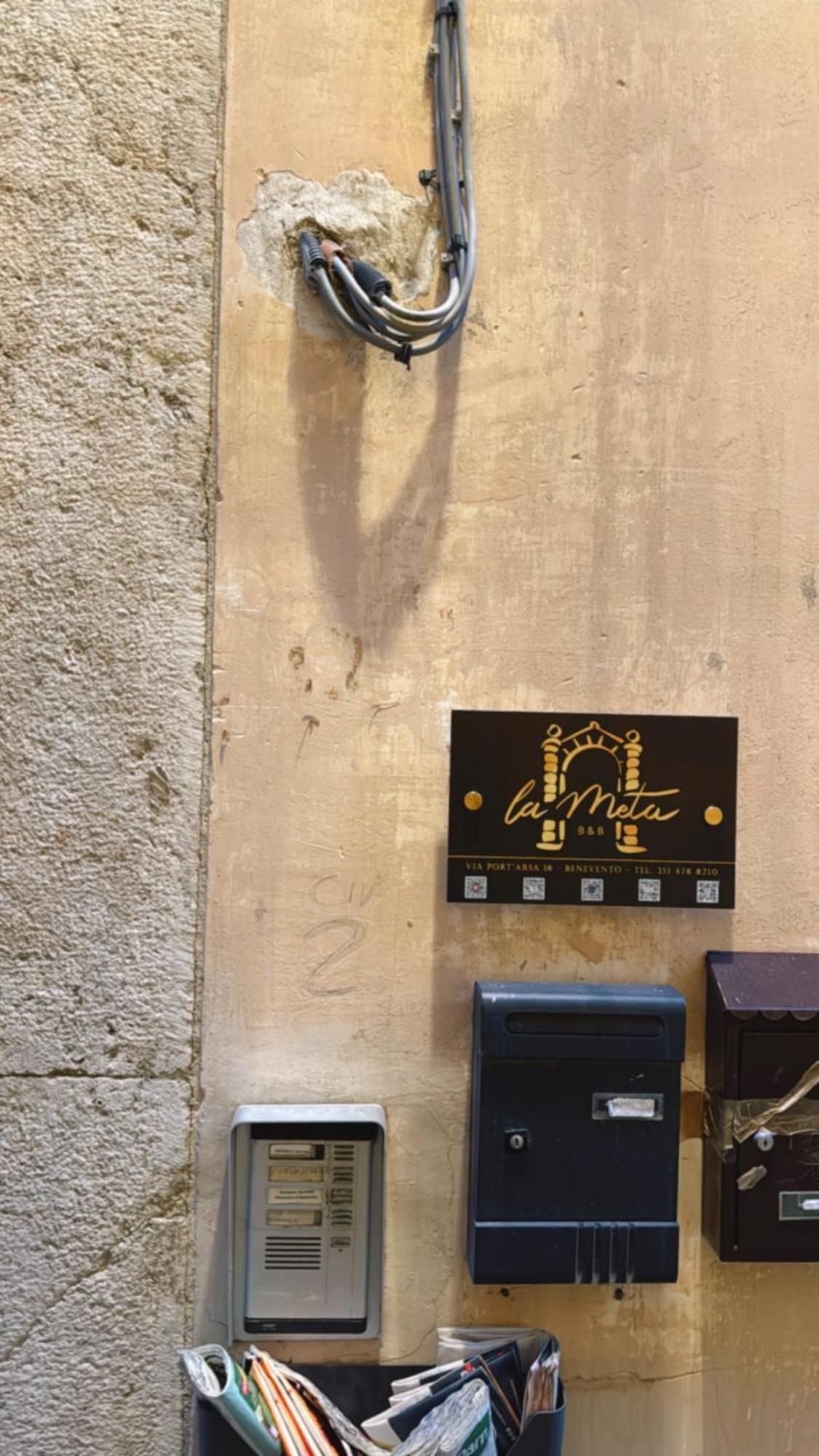B&B La Meta 贝内文托 外观 照片